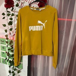medium Yellow and white puma sweatshirt